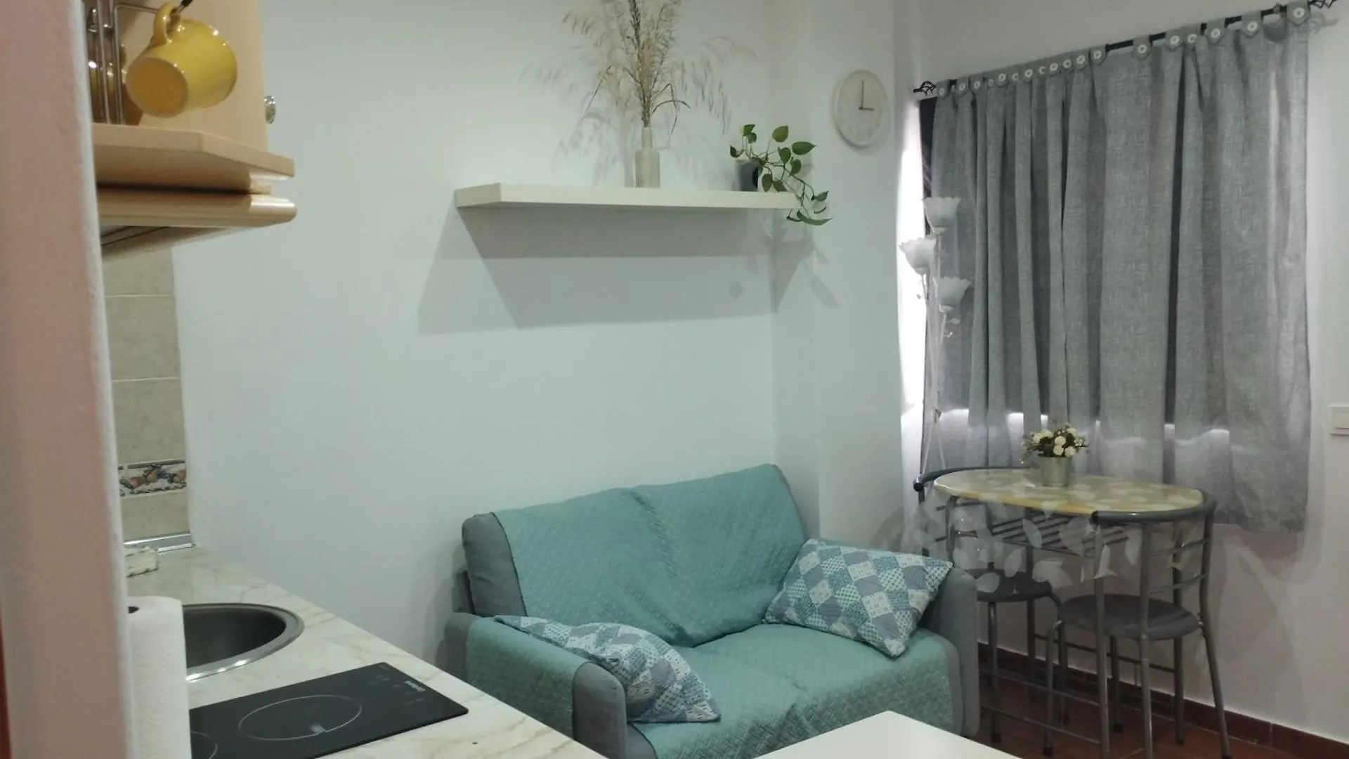Benalmadena Costa, Pueblo Quinta Apartment